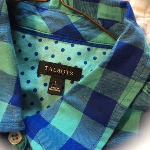 Beautiful button down plaid shirt